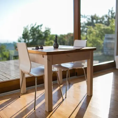 ゲストハウス Eg & Foeld Borvendeghaz 4*