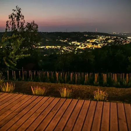 ゲストハウス Eg & Foeld Borvendeghaz